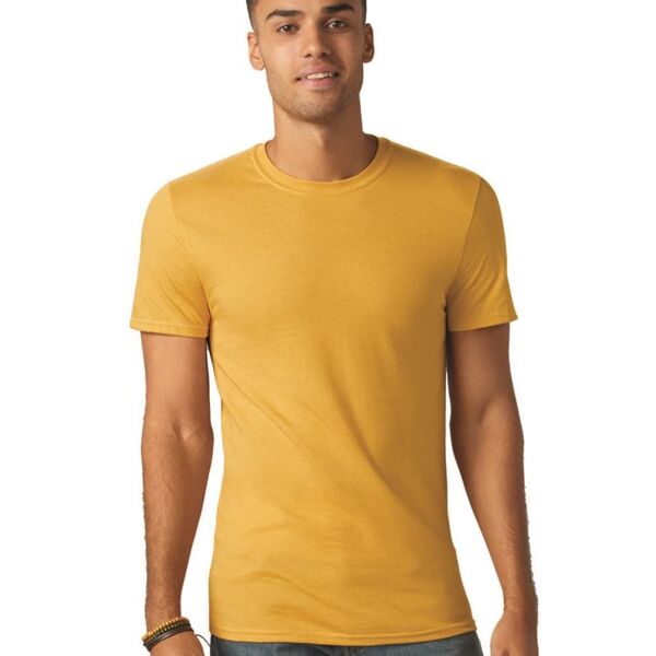 Unisex Iconic T-Shirt Thumbnail